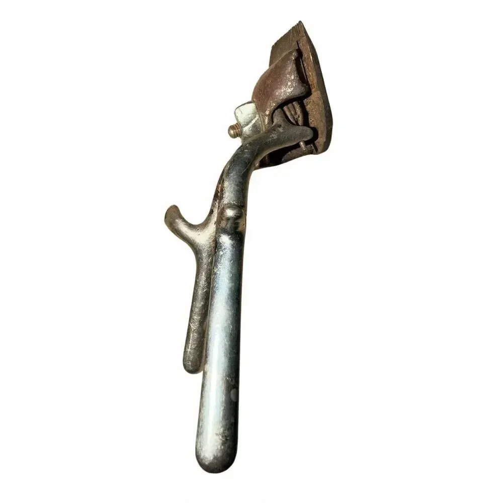 Vintage Manual Hair Clippers Antique Rusty Blade Plate Replacement Part Repair